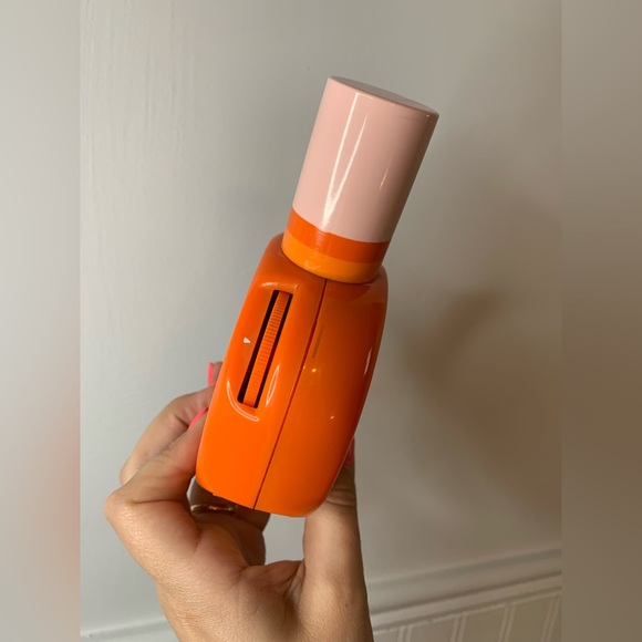 1979 Vintage Avon sunscreen radio - major retro Barbie core vibes! - Picture 5 of 17